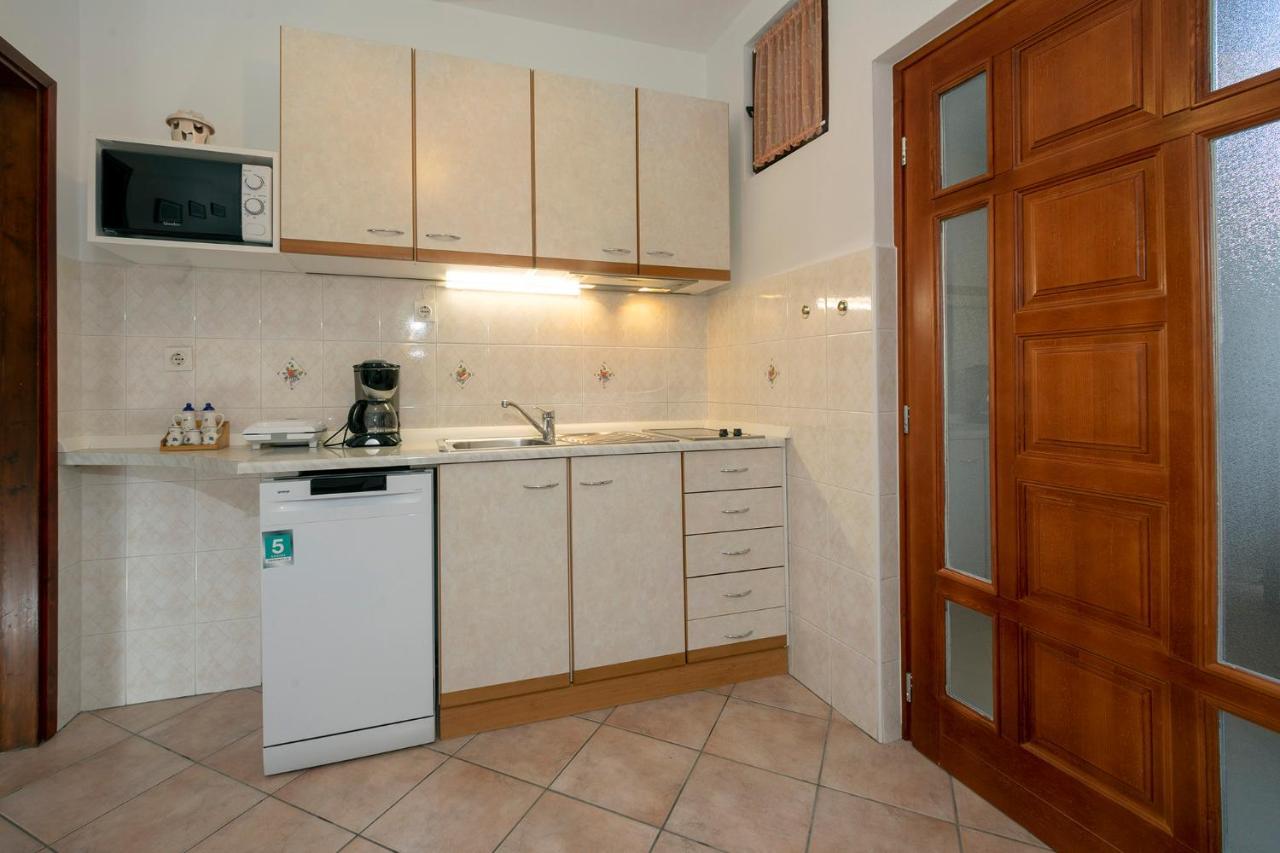 Apartman Ornela Poreč Exterior foto